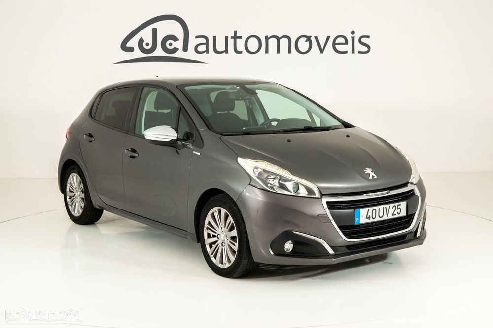 Peugeot 208 1.2 PureTech Style - 1
