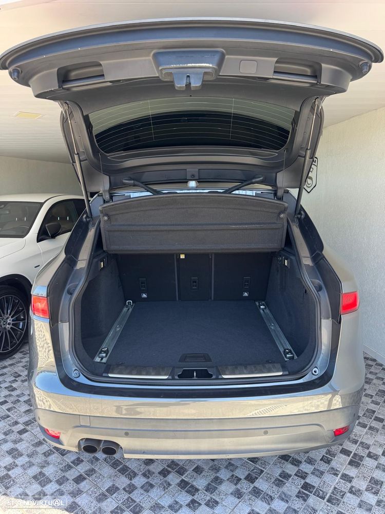 Jaguar F-Pace 20d Aut. Pure - 15