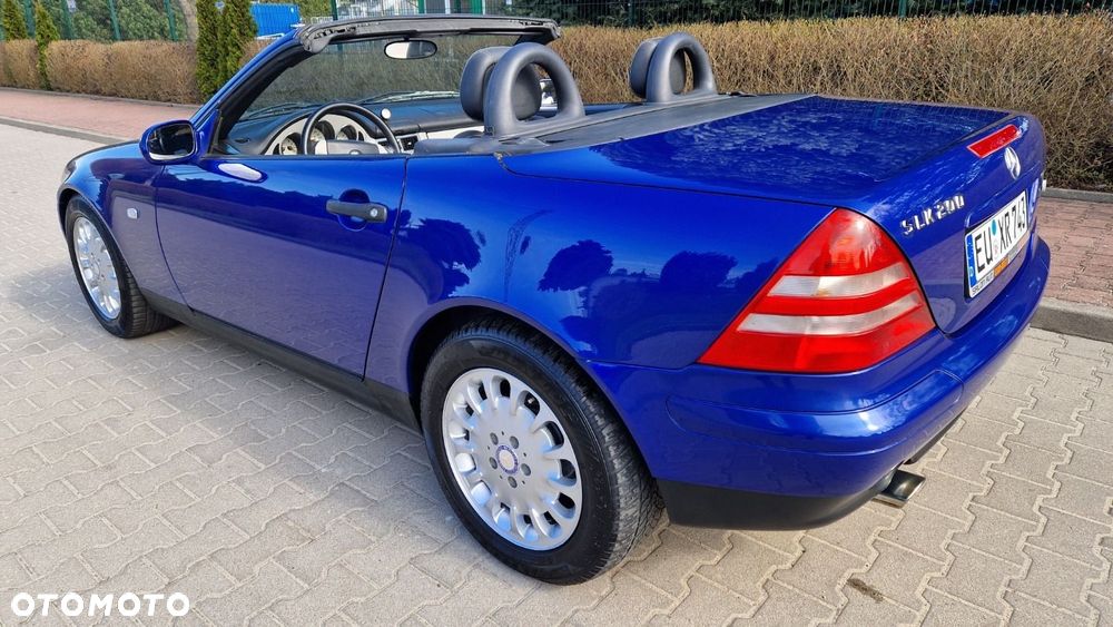 Mercedes-Benz SLK 200 - 9