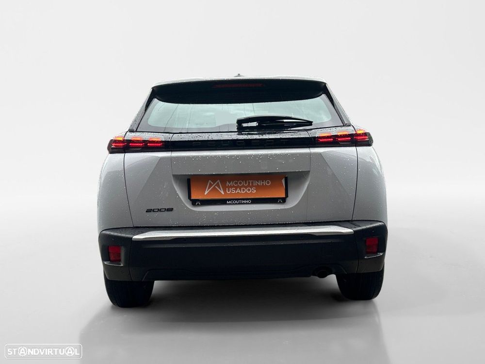 Peugeot 2008 1.2 PureTech Style - 4