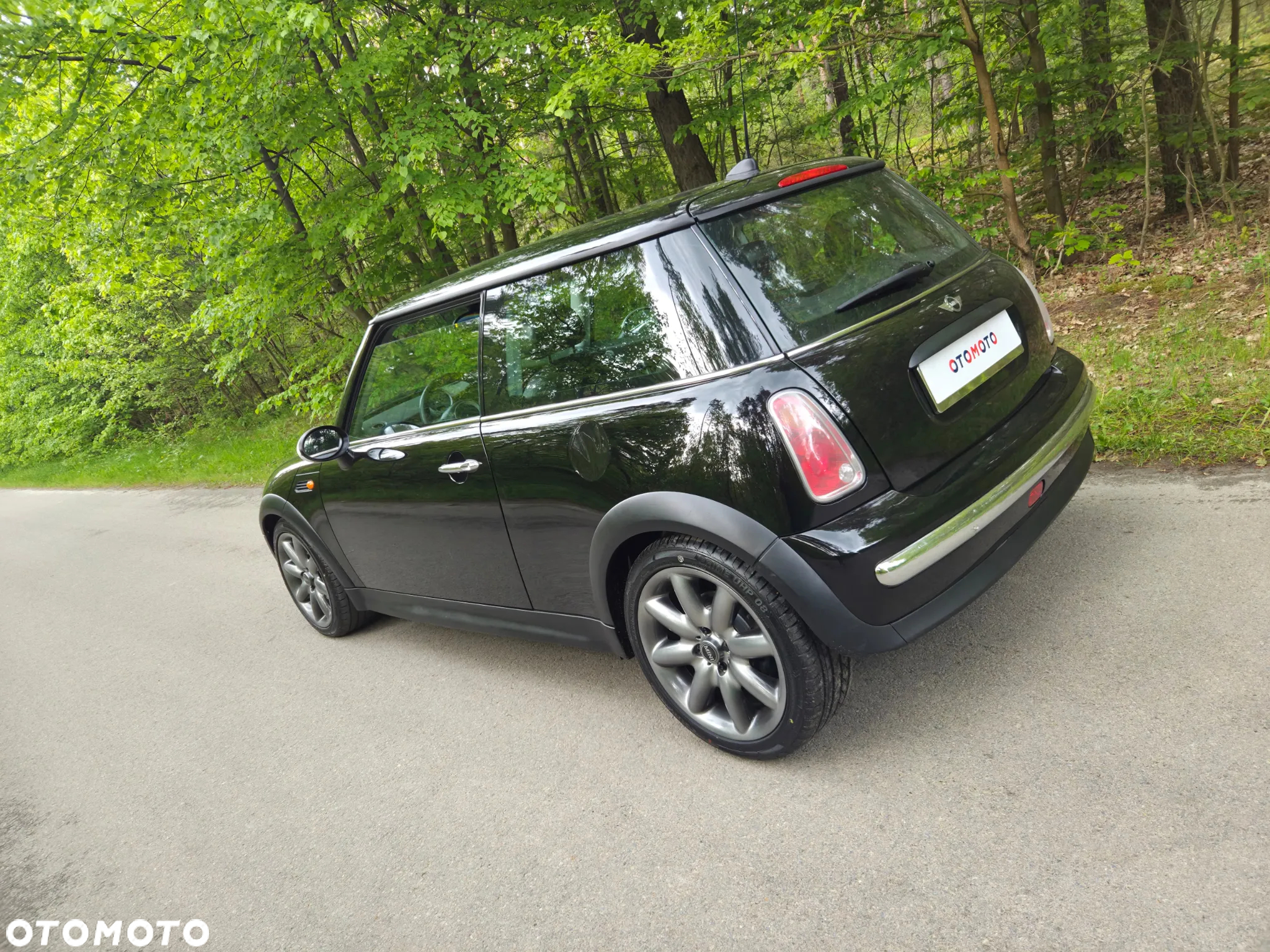 MINI ONE D - 9