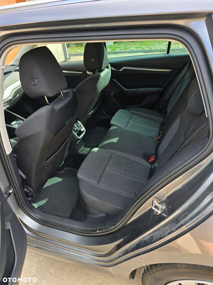 Skoda Octavia 1.4 TSI Plug-In Hybrid Ambition DSG - 10