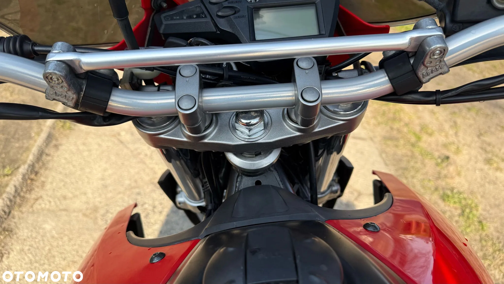 Yamaha XTX - 34
