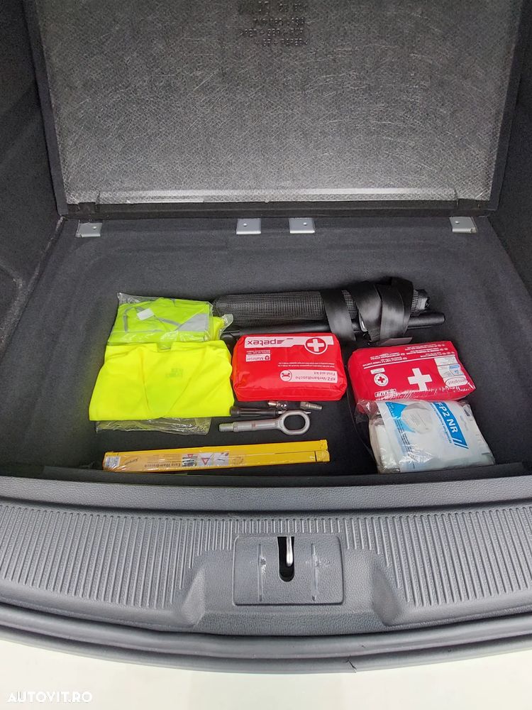 Volkswagen Sharan - 16