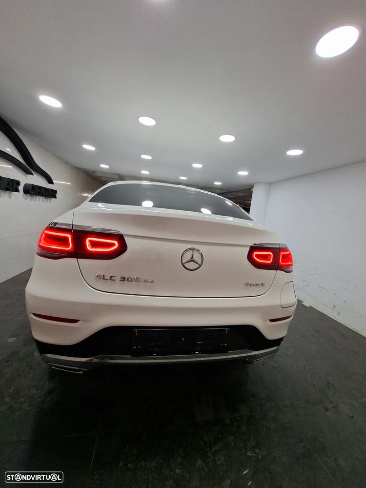 Mercedes-Benz GLC 300 de Coupe 4Matic 9G-TRONIC AMG Line - 5