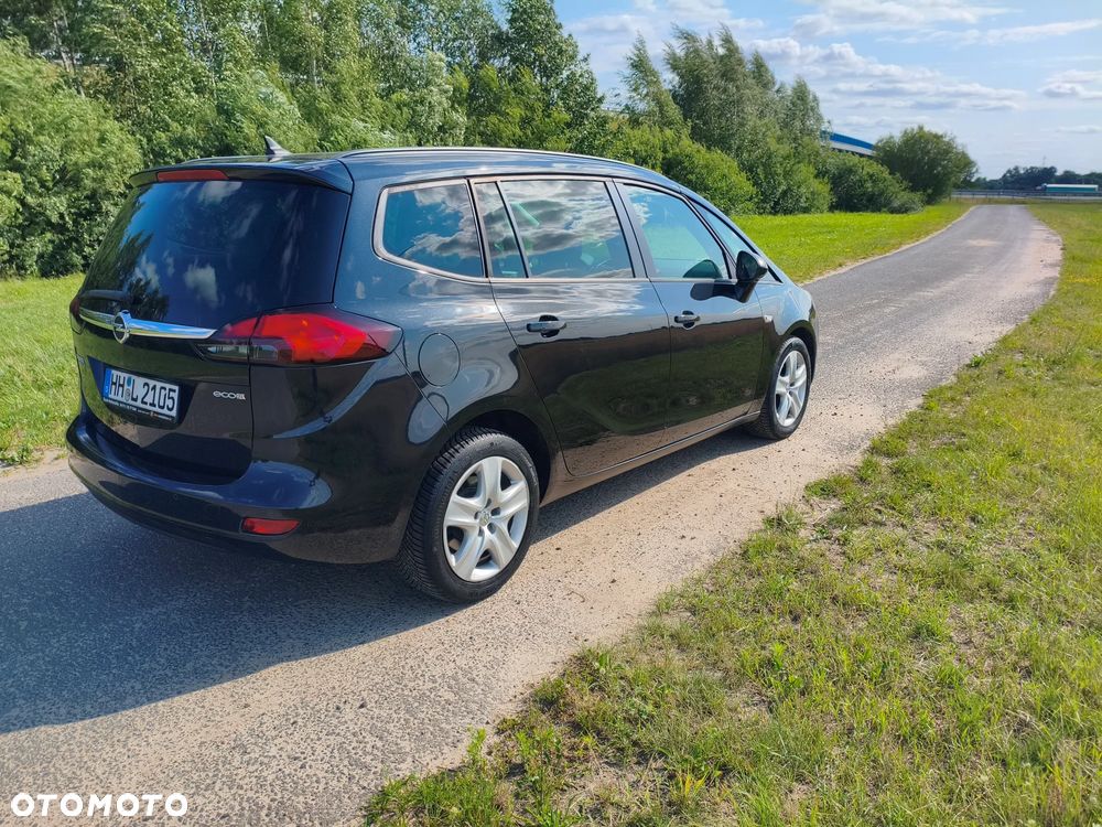 Opel Zafira - 20