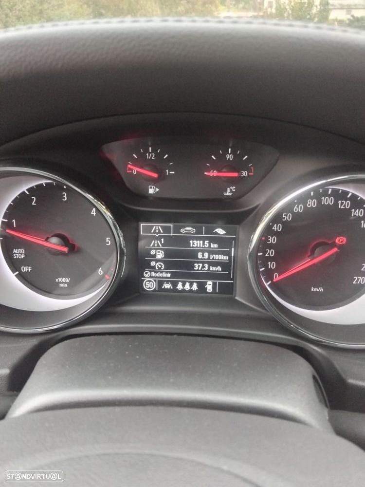 Opel Insignia Sports Tourer 1.5 D Business Edition - 12