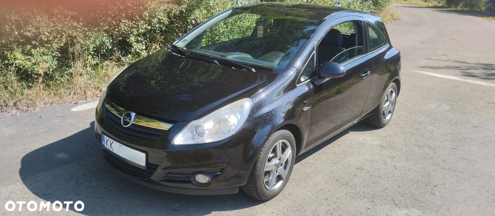Opel Corsa 1.4 16V Cosmo - 2
