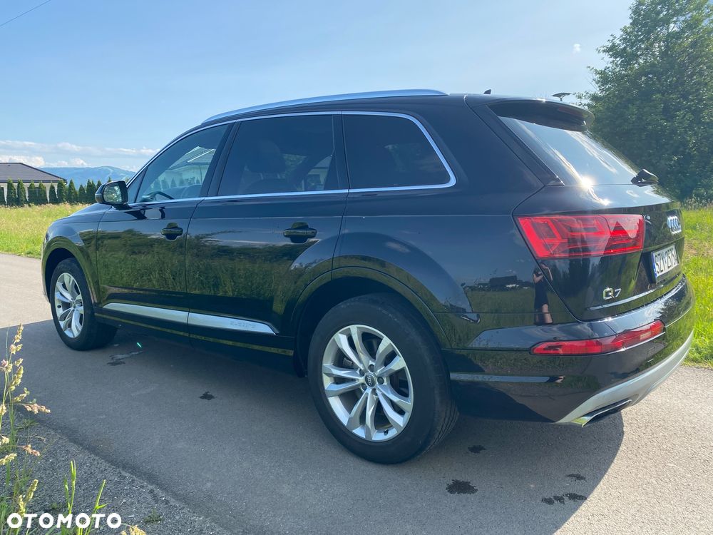 Audi Q7 - 6