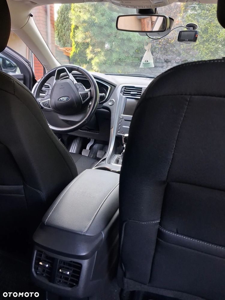 Ford Mondeo - 13