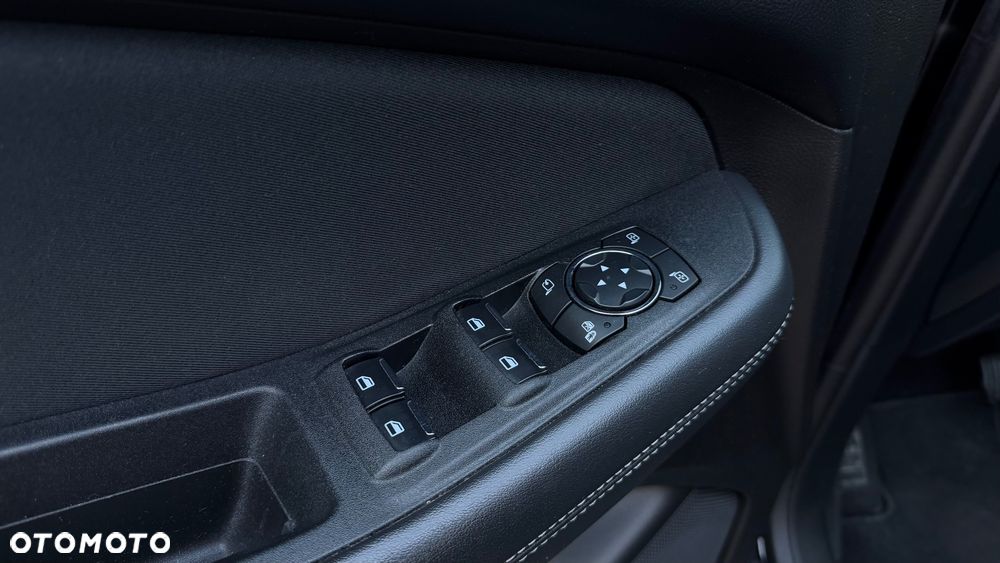 Ford S-Max - 26