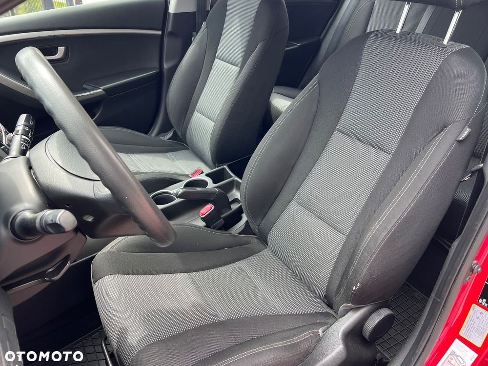 Hyundai i30 1.4 Classic - 17