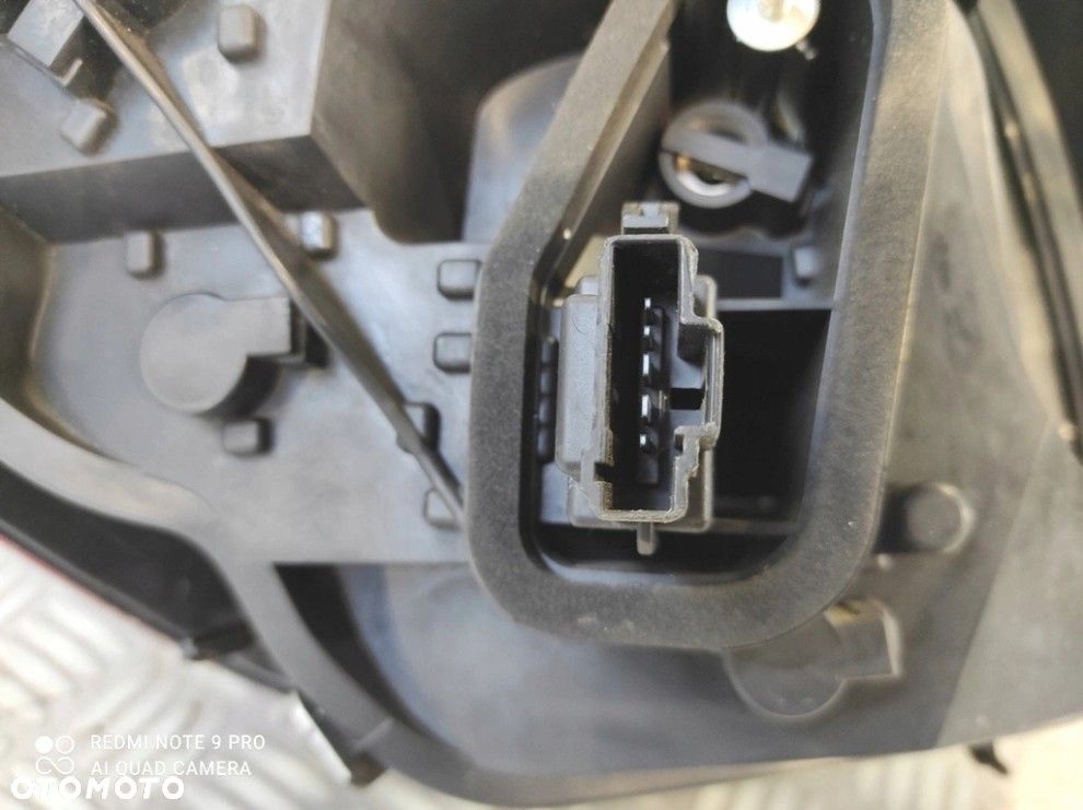CITROEN DS3 10-14 PRAWA TYLNA LAMPA ORYGINAŁ - 8