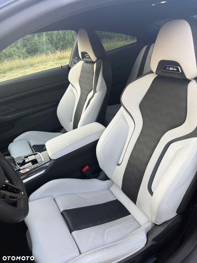 BMW M4 Competition M xDrive - 11
