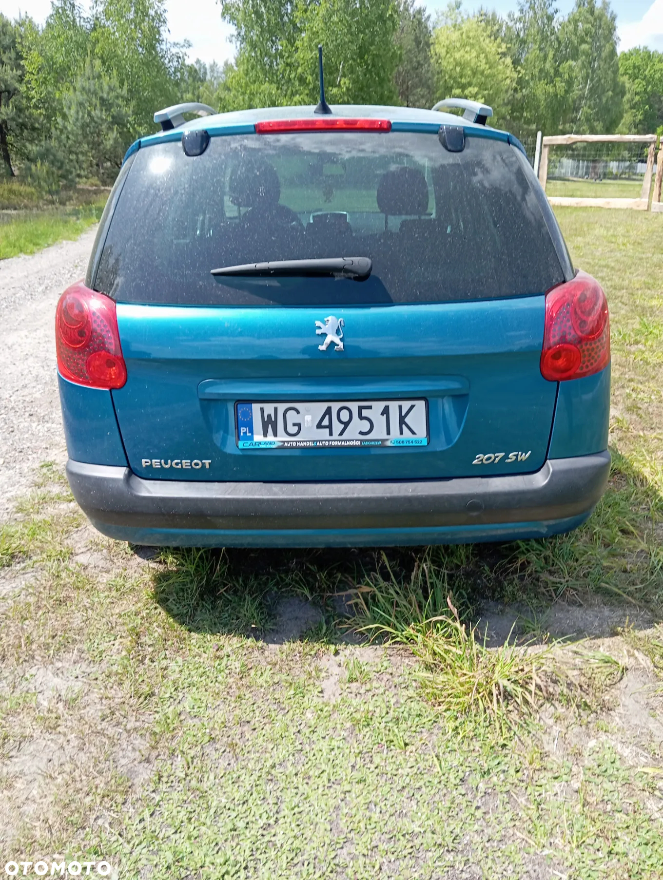 Peugeot 207 - 6