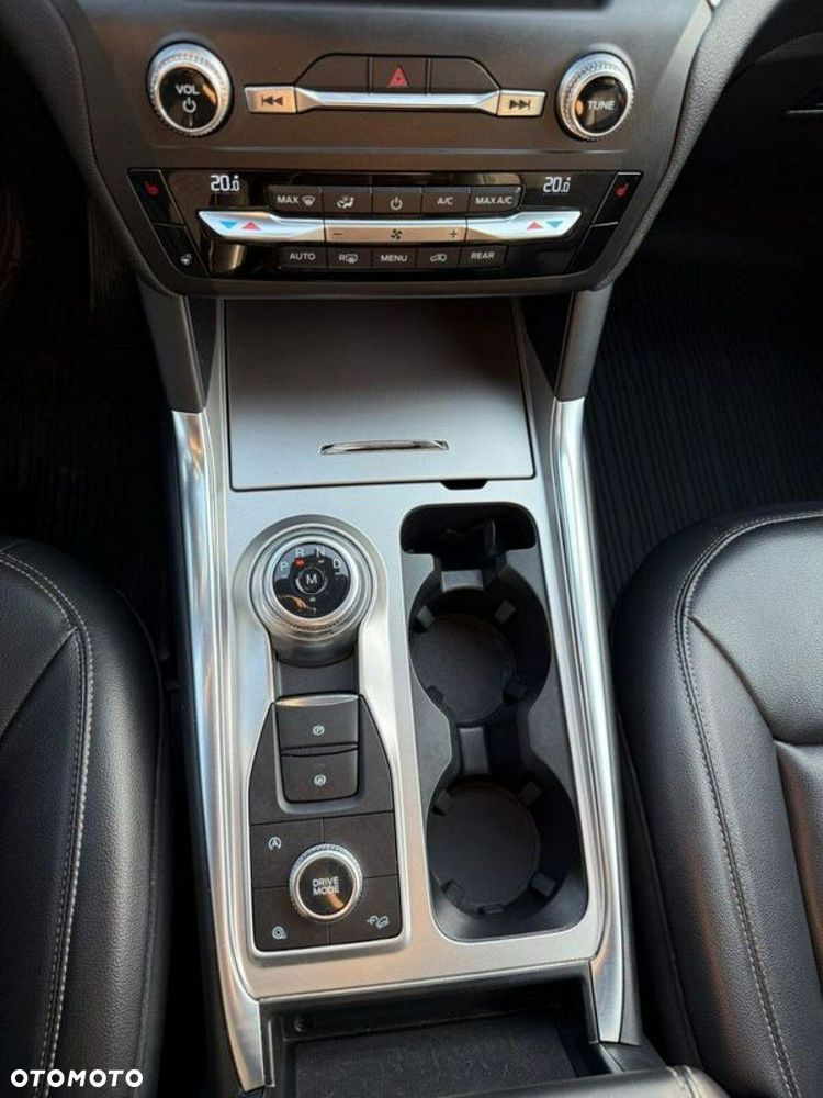 Ford Explorer - 30