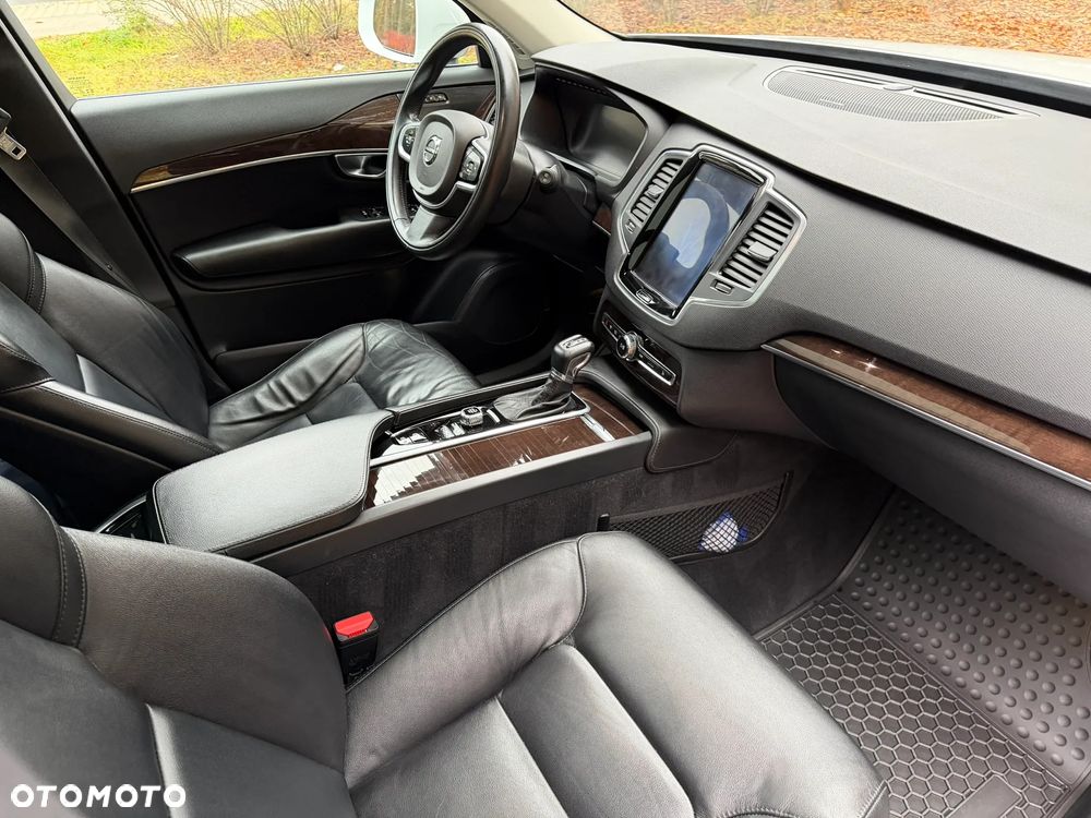 Volvo XC 90 B5 B AWD Momentum 7os - 10