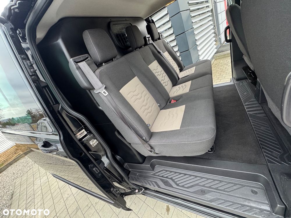 Ford Transit Custom - 13