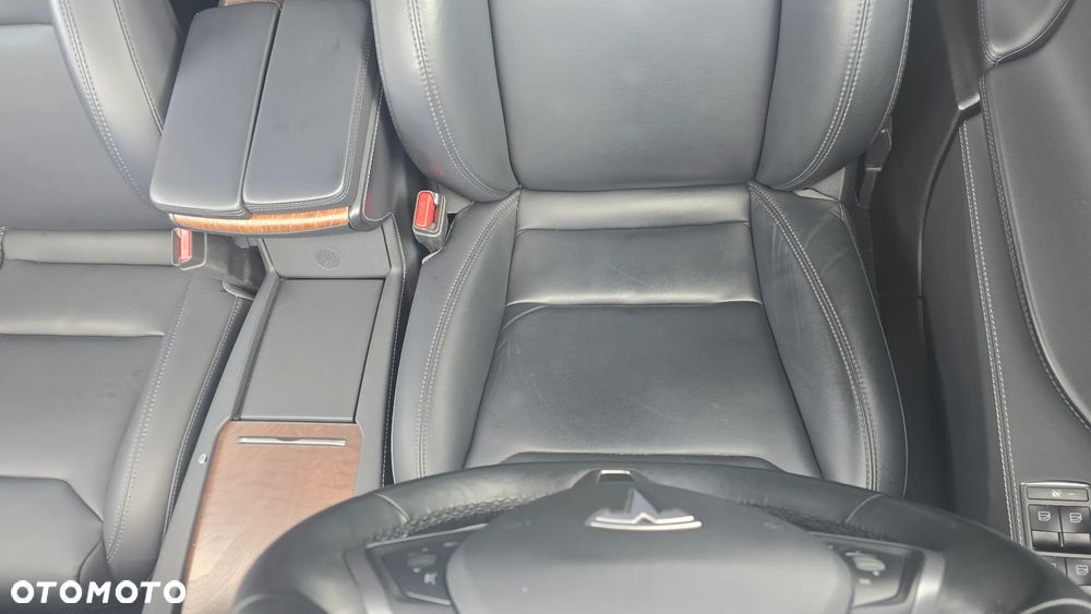 Tesla Model S - 15