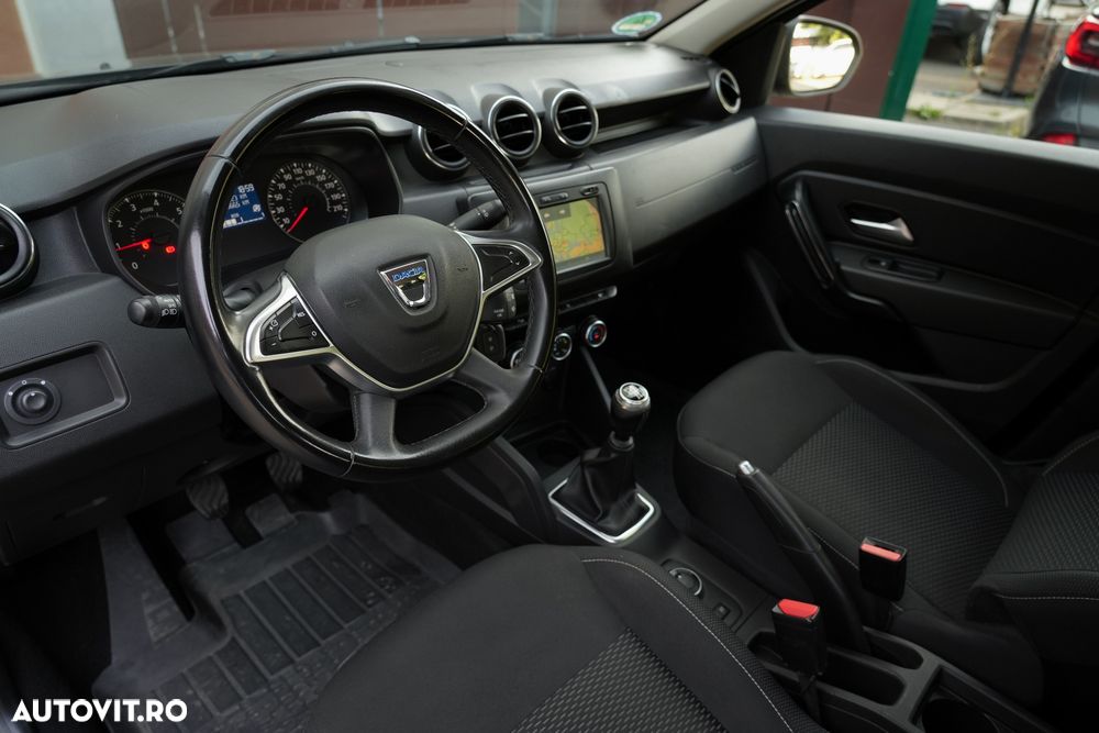 Dacia Duster 1.5 dCi 4x4 Prestige - 11
