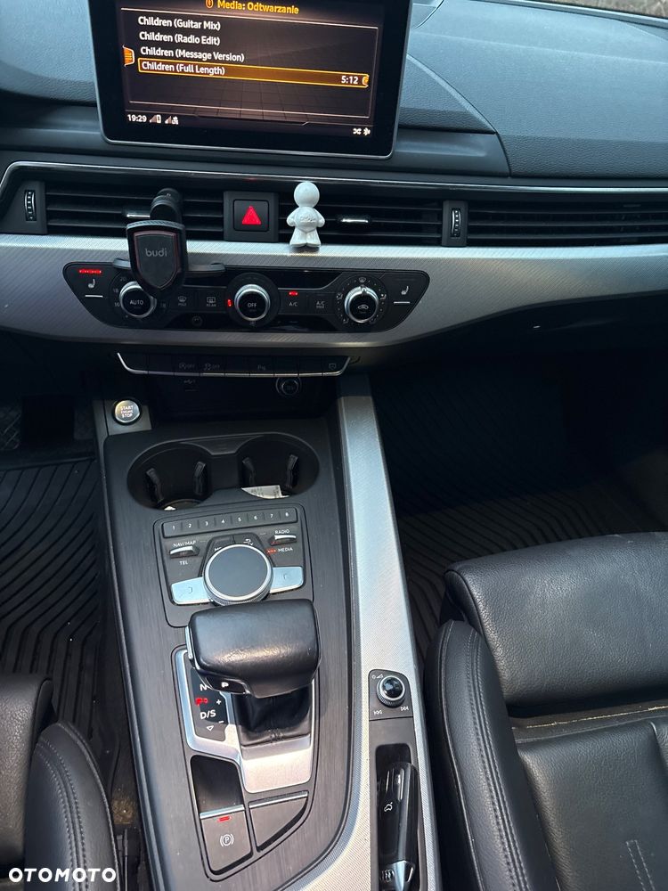 Audi A4 Avant 2.0 TDI ultra S tronic - 11