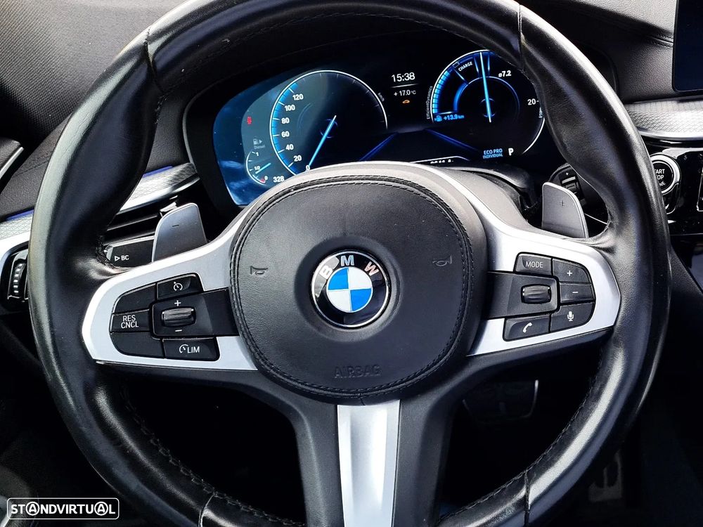 BMW 620 Gran Turismo d Pack M - 16