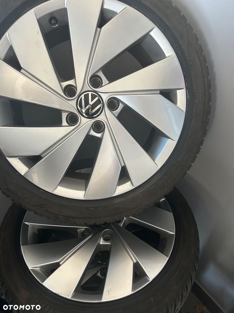 Volkswagen Golf 2.0 TDI Style DSG - 23