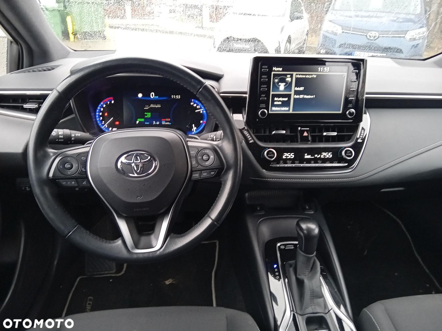 Toyota Corolla - 10