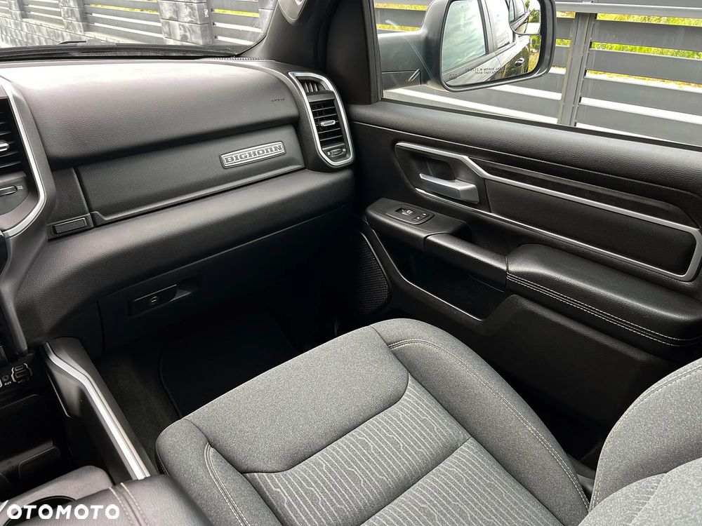 RAM 1500 5.7 Crew Cab Bighorn - 19
