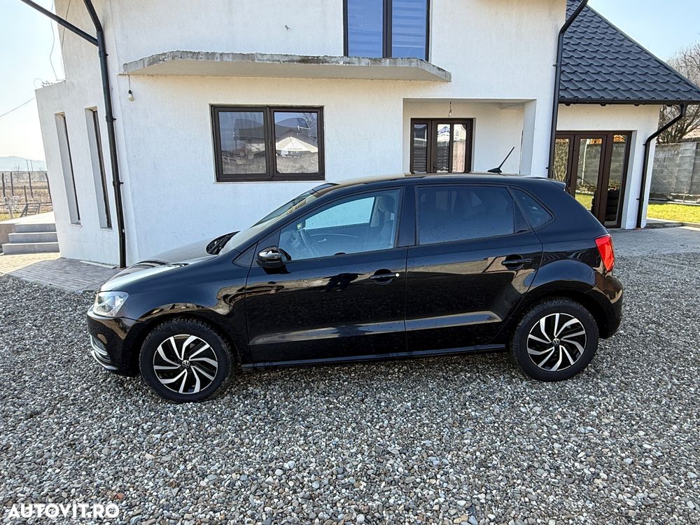 Volkswagen Polo - 5