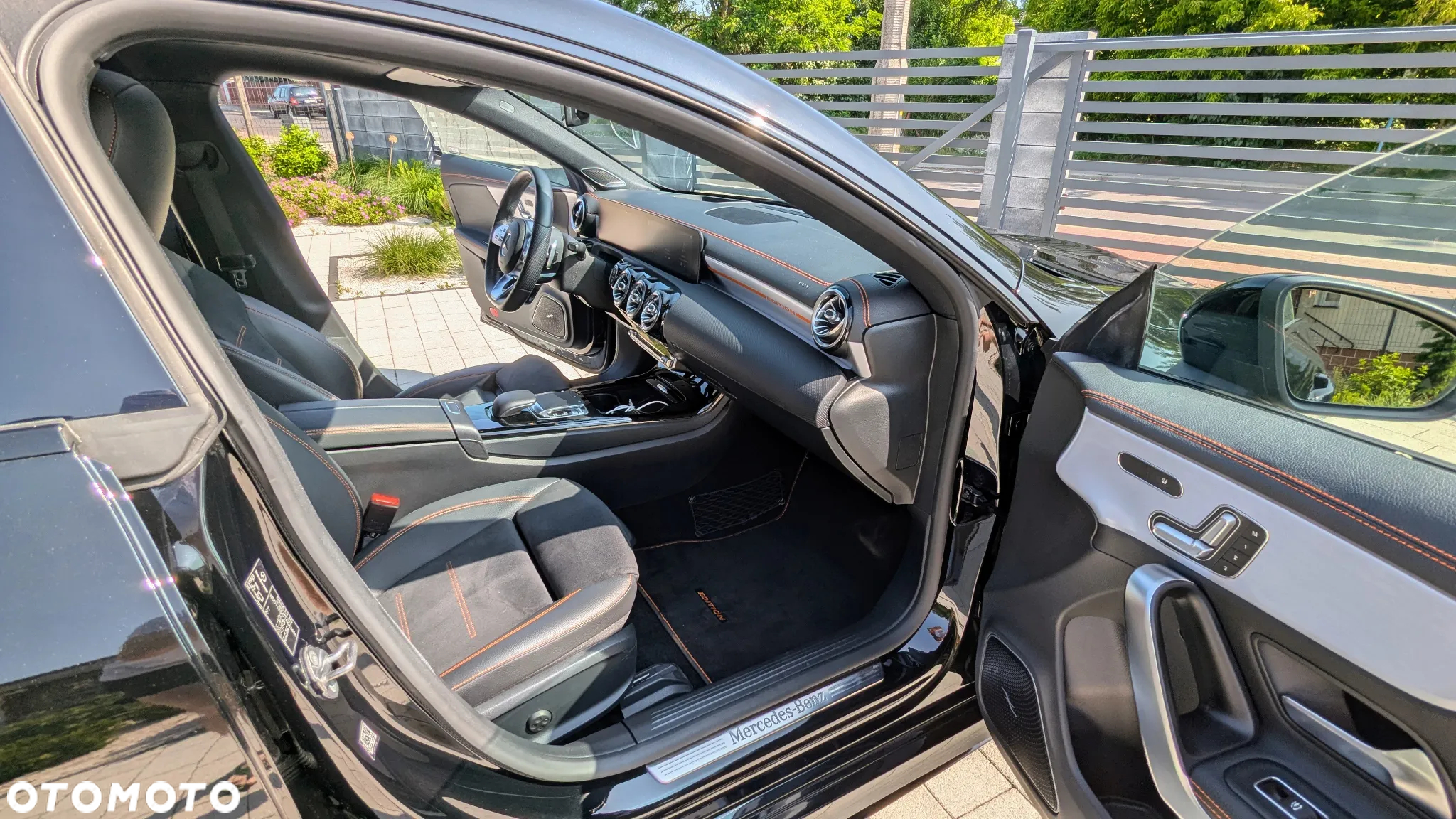 Mercedes-Benz CLA 250 4-Matic Edition 1 7G-DCT - 19