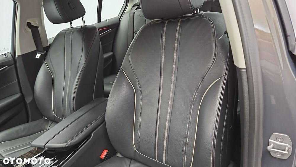 BMW Seria 5 530i xDrive mHEV Luxury Line - 12