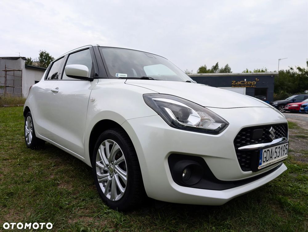 Suzuki Swift 1.2 Dualjet SHVS Premium Plus CVT - 2