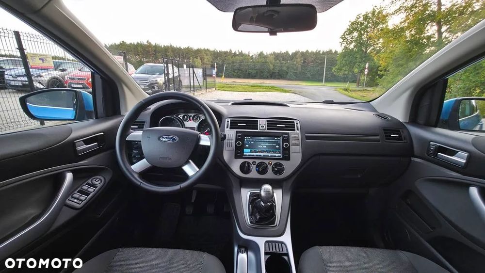 Ford Kuga - 30