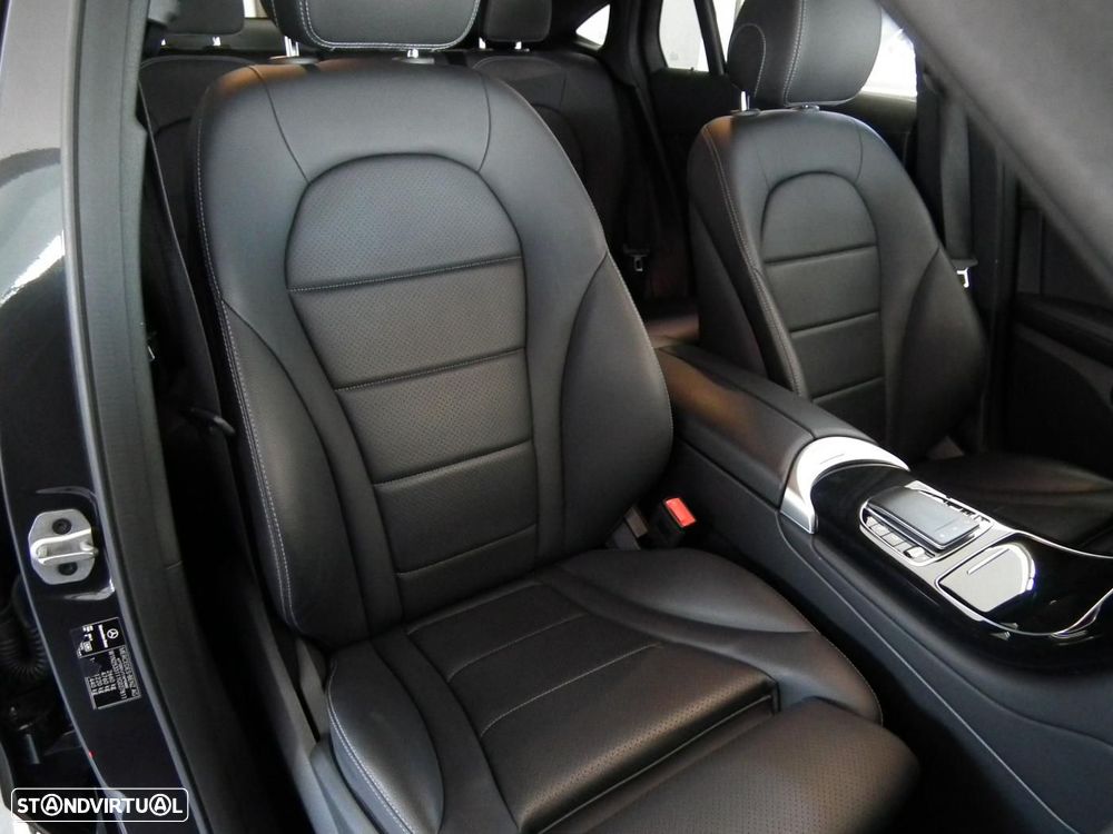Mercedes-Benz GLC 300 de Coupé 4Matic - 12