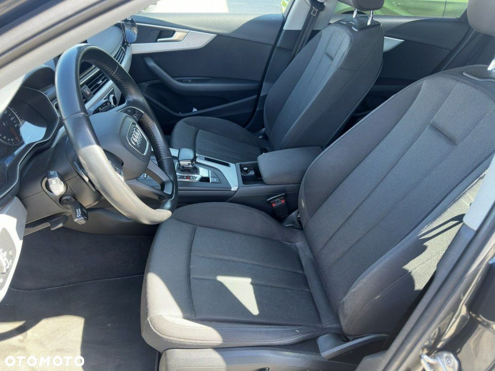 Audi A4 Allroad - 23