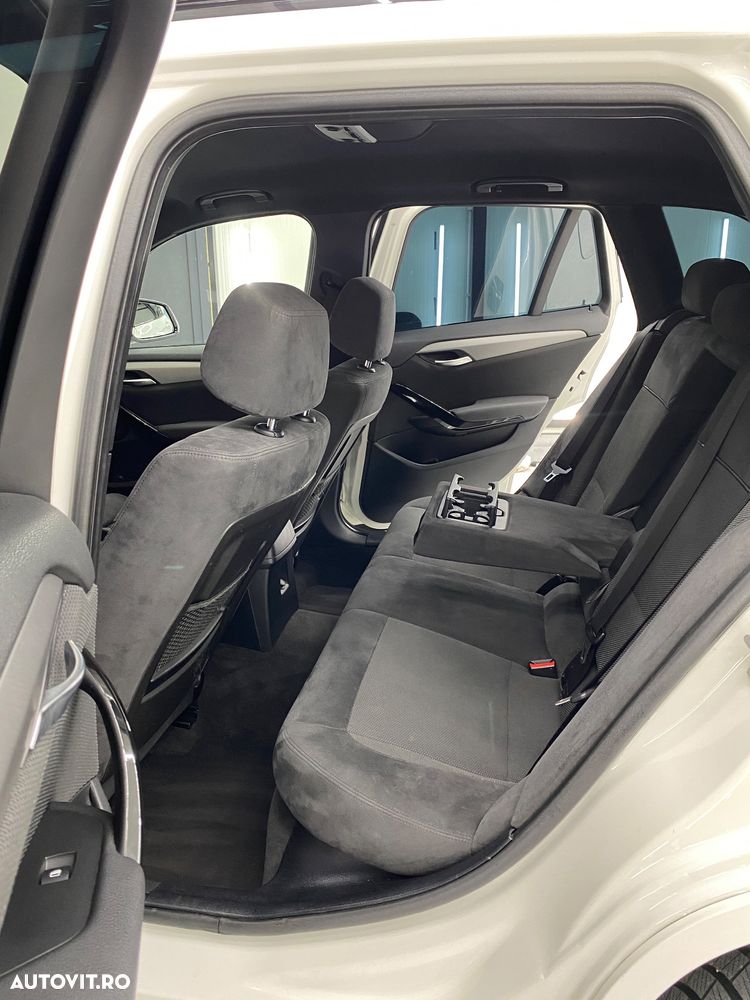 BMW X1 xDrive25d Aut. Sport Line - 9