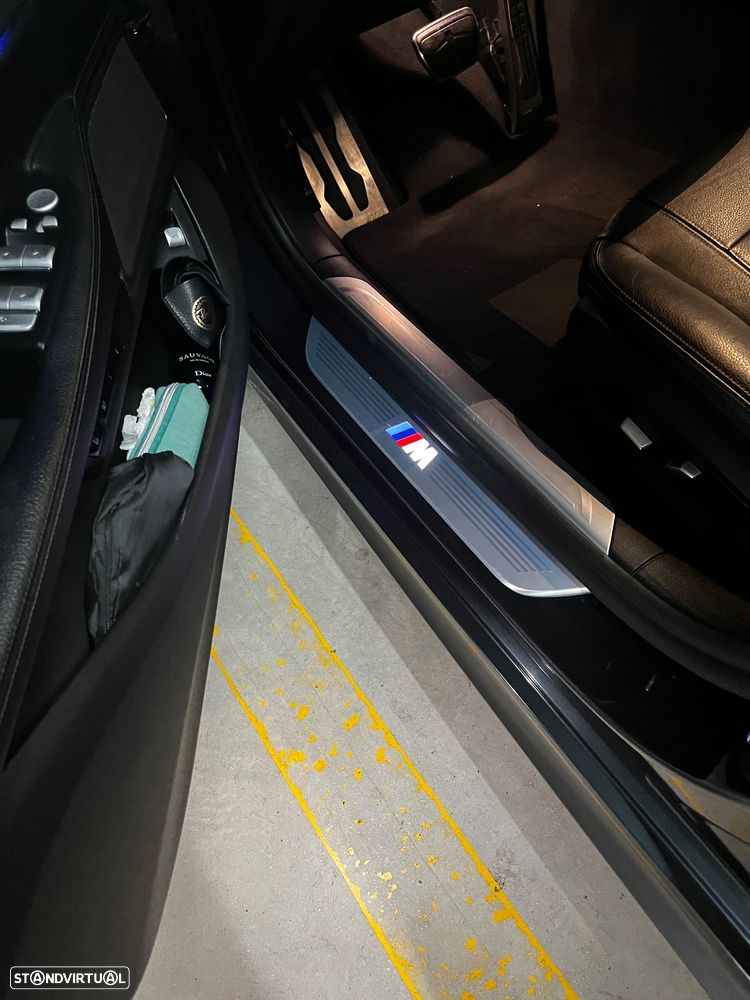BMW 730 d Pack M - 45