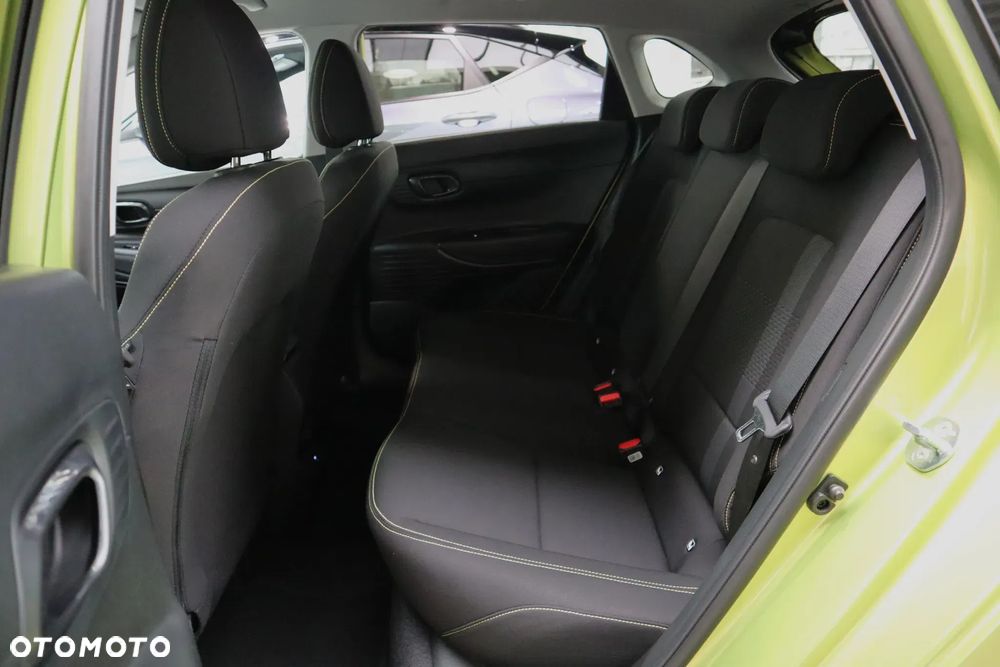 Hyundai i20 1.0 T-GDi Smart DCT - 16