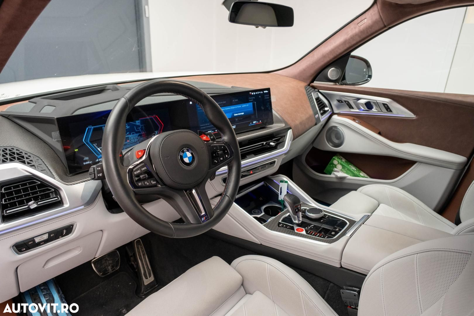 BMW XM - 7