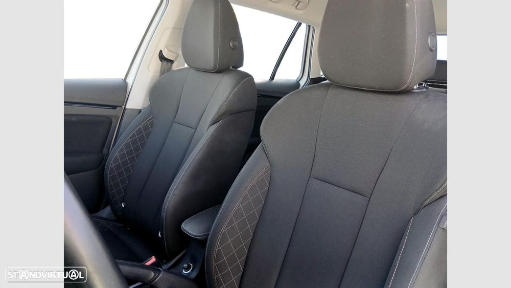 Skoda Kamiq 1.0 TSI Ambition - 13