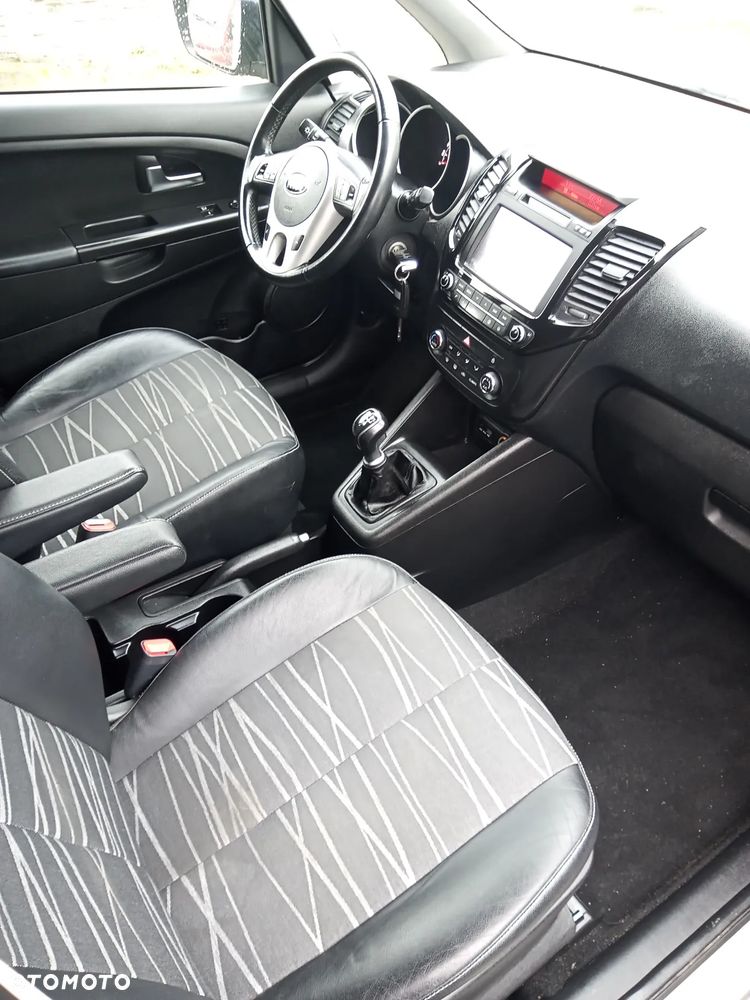 Kia Venga 1.4 CVVT Fifa World Cup Edition - 10