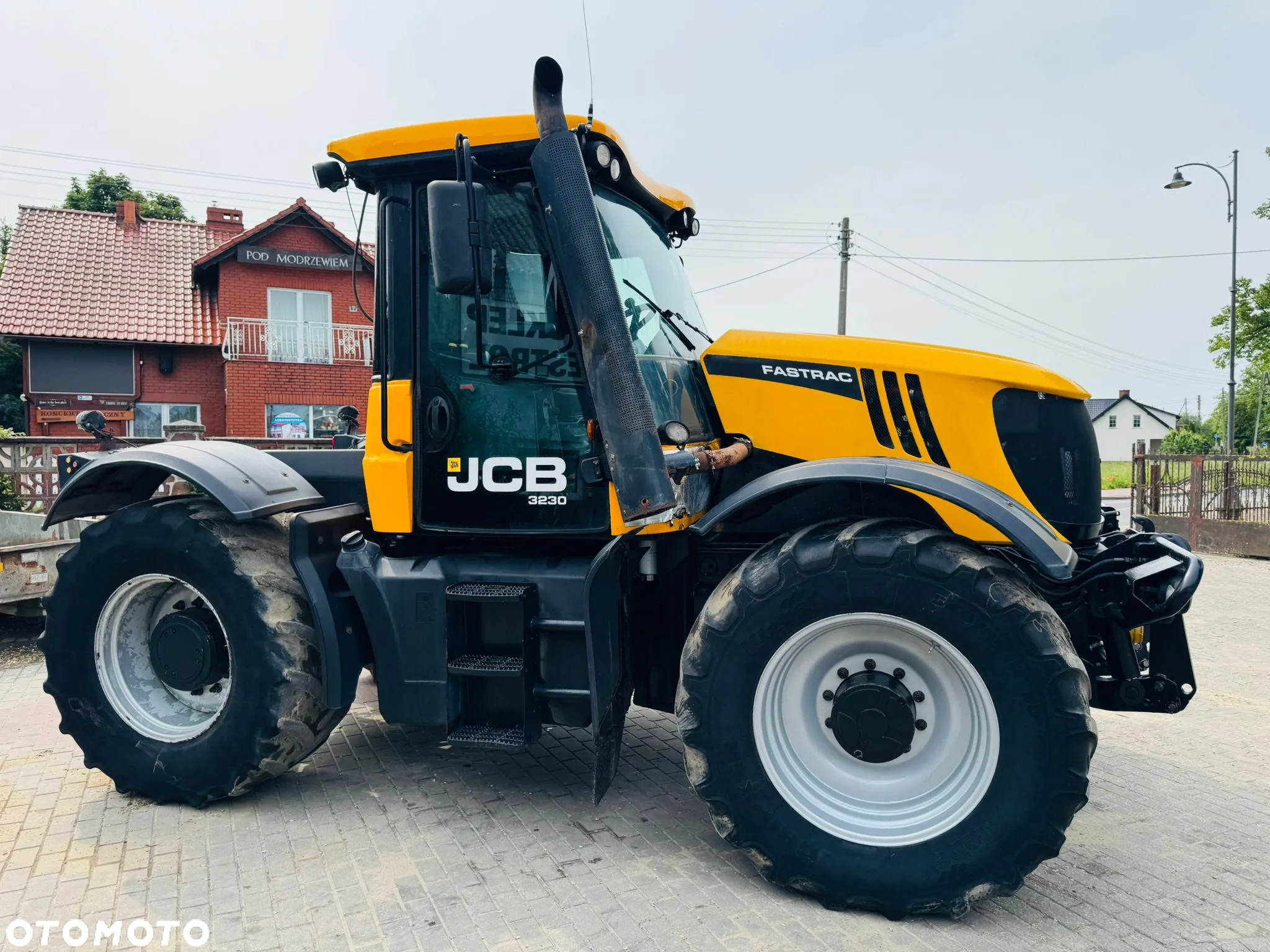 JCB FASTRAC 3230 - 3