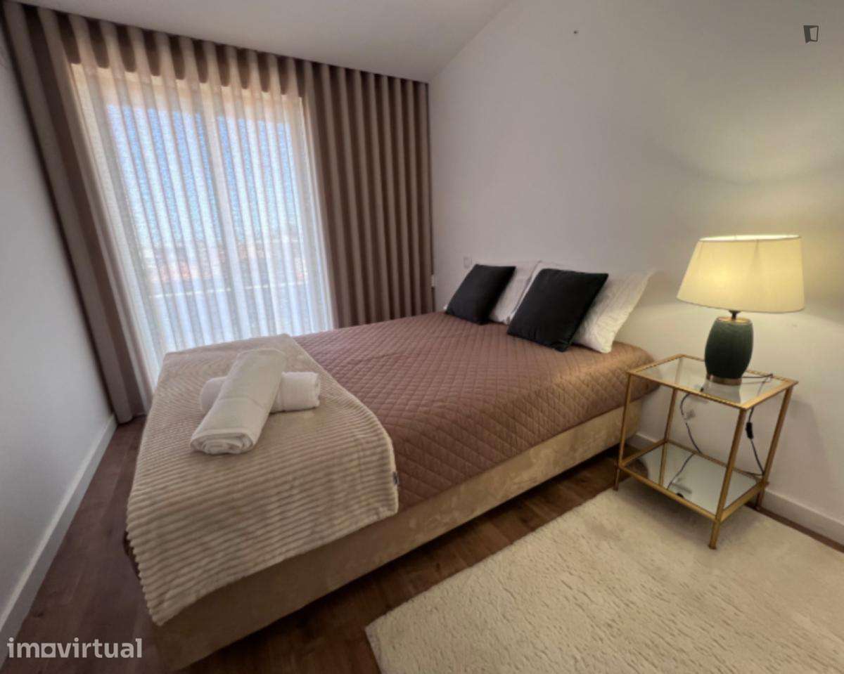 Apartamento com 2 quartos - localizado em Paranhos Porto - Grande imagem: 5/13