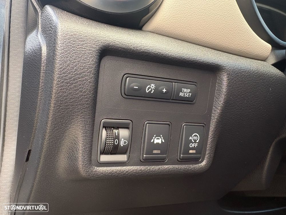 Nissan Micra 1.5 dCi Tekna S/S - 16