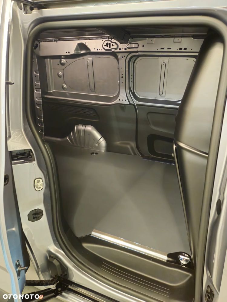 Toyota Proace City - 9