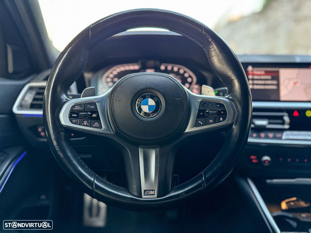 BMW 320 d Touring Pack M Shadow Auto - 41
