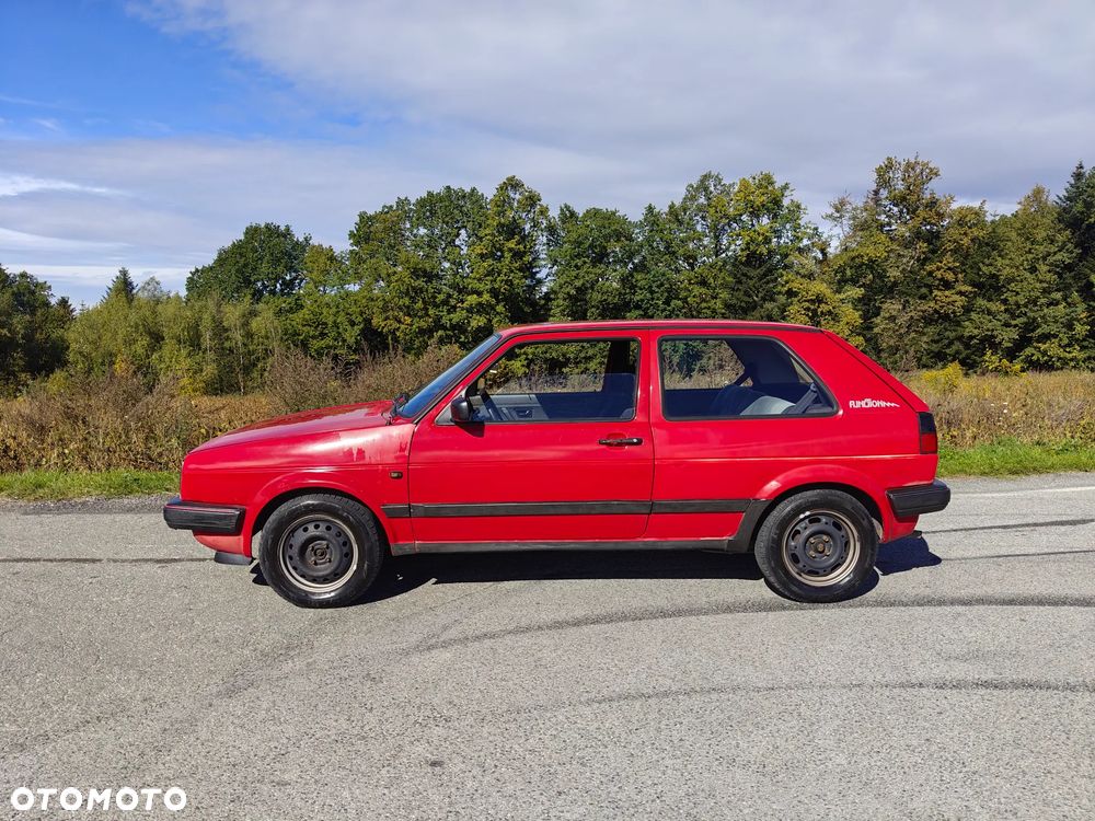 Volkswagen Golf - 3