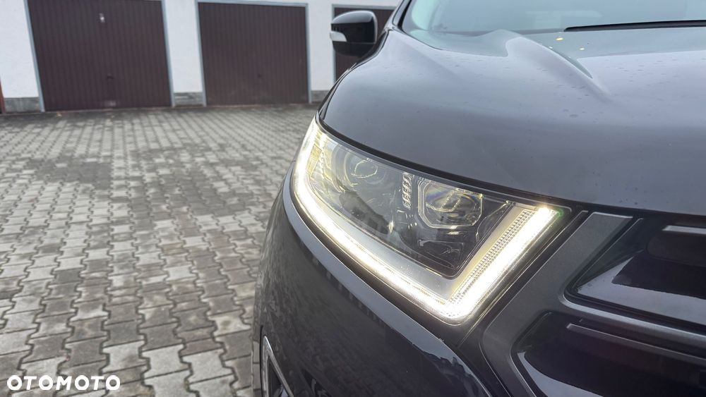 Ford Edge - 19