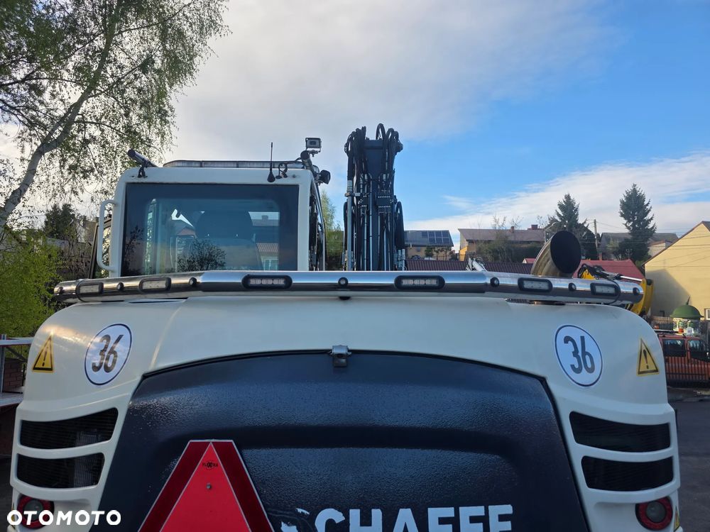 Schaeff TW 110 Full Opcja - 23